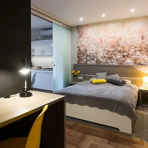 Sunflower Apartament